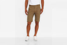 Load image into Gallery viewer, Levi's Commuter 504 Regular Straight Shorts - hangnpt5