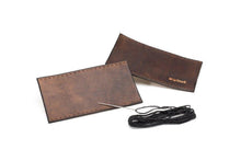 Load image into Gallery viewer, Leather City Grips - hangnpt5