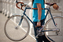 Load image into Gallery viewer, Leather Little Lifter - hangnpt5
